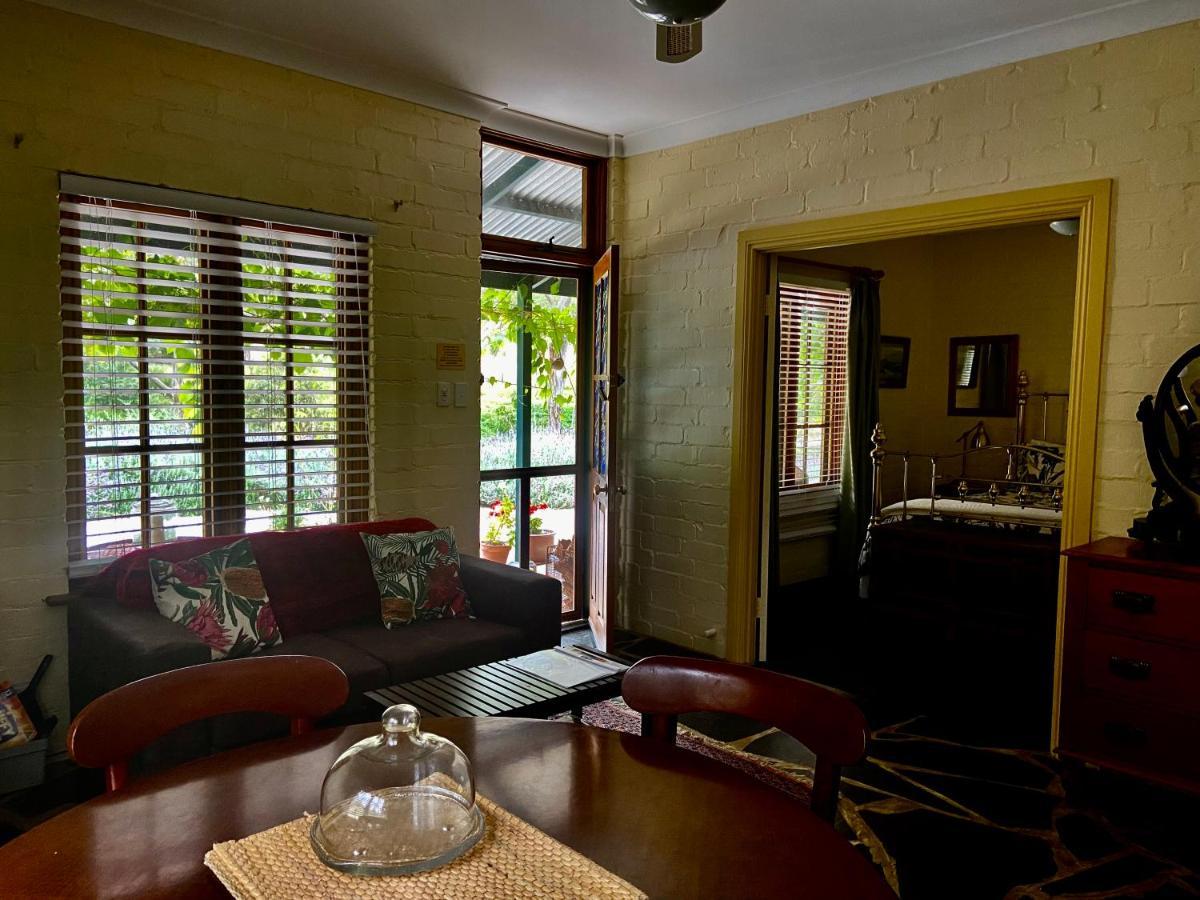 Battunga Cottages Watervale Ngoại thất bức ảnh